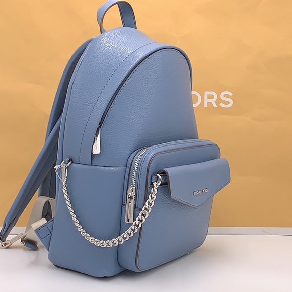 MICHAEL KORS Maisie Medium Pebbled Leather 2-in-1 Backpack DENIM COLOR - Picture 2 of 16